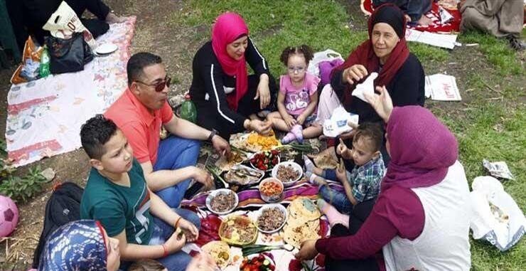 احتفالات شم النسيم وارتباطه بعيد القيامة