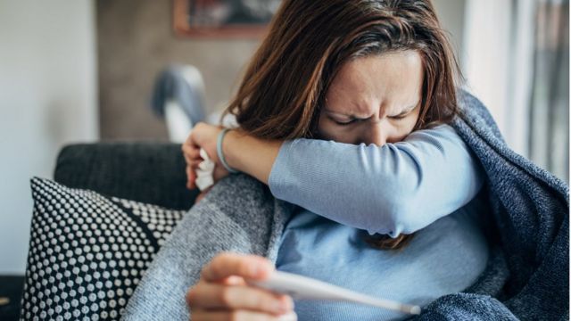 ظهور متحور كورونا "ايريس".. الأعراض وطرق الوقاية 