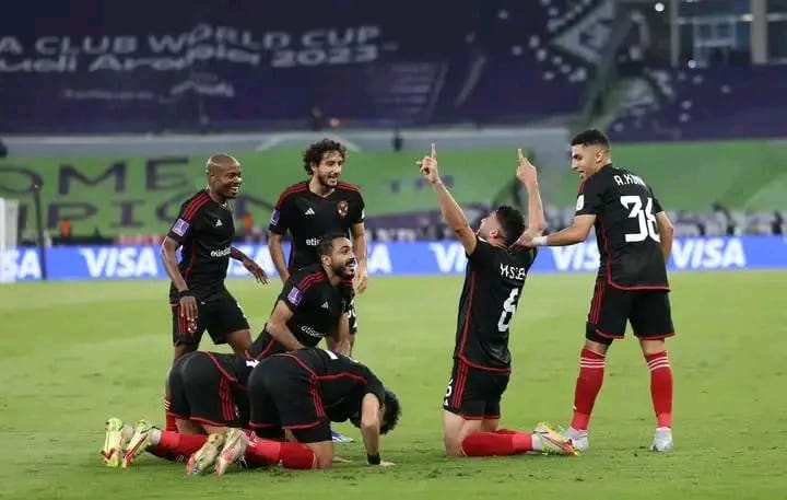 الأهلي بابا المجال..أربع برونزيات في المونديال احتفال اللاعبين بالهدف