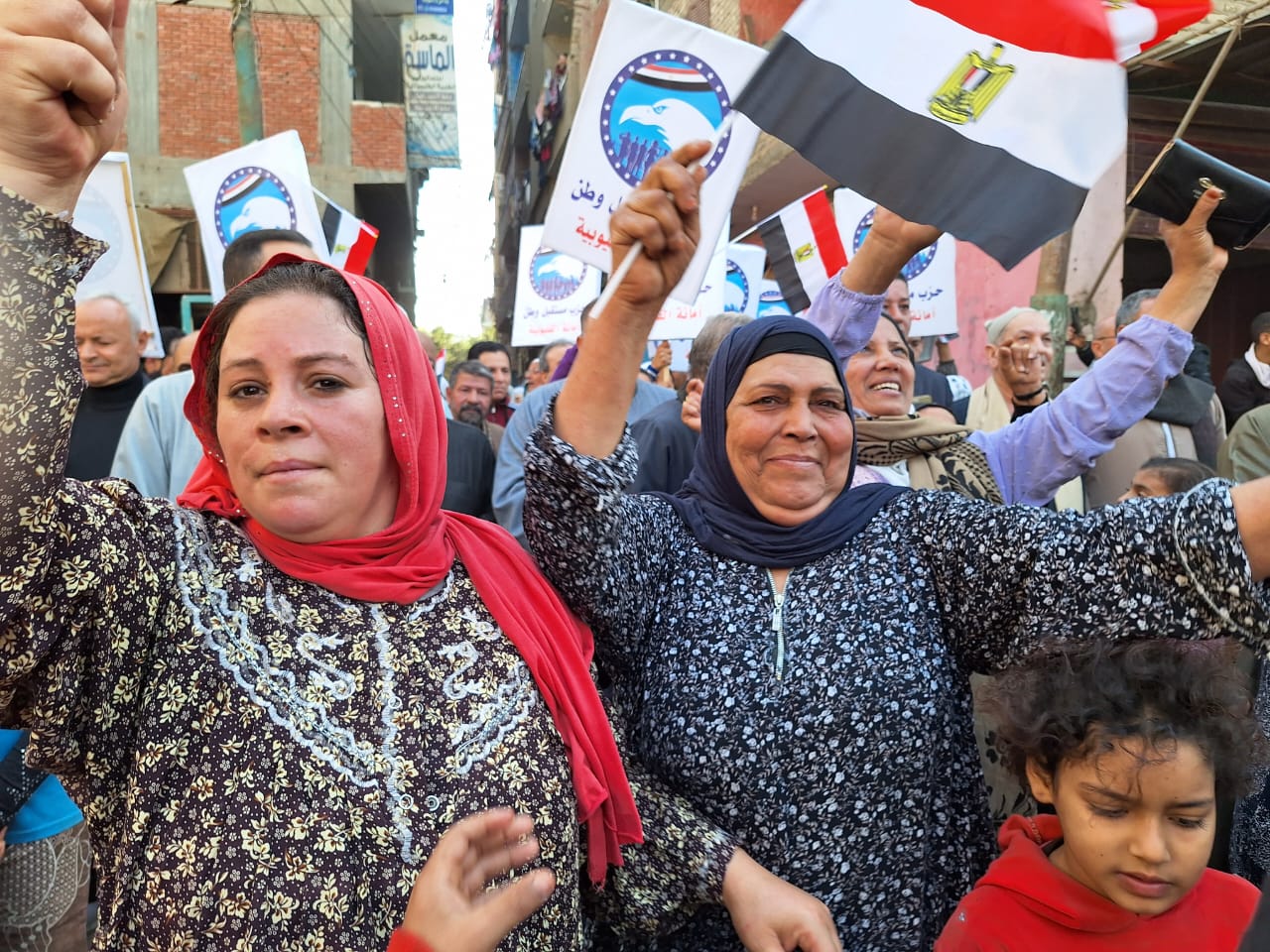 أهالي قرية زاوية بلتان
