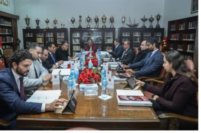 مجلس الأهلي يُلبي دعوة حسين لبيب لزيارة الزمالك غداً مجلس إدارة النادي الأهلي