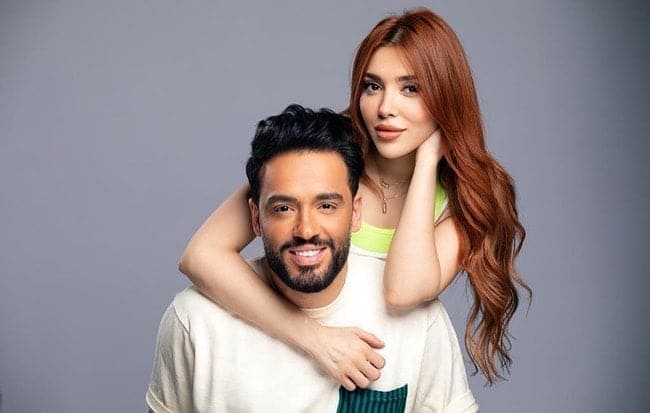 رامي جمال يحيي حفل غنائي على مسرح الصوت والضوء