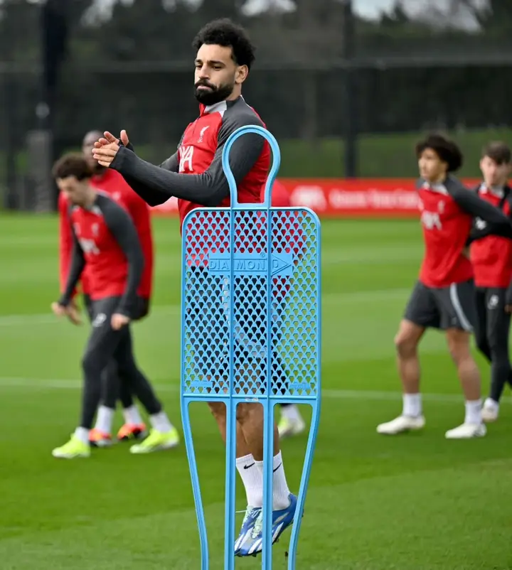 عودة نجم ليفربول محمد صلاح إلى التدريبات الجماعية لأول مرة بعد غياب فترة طويلة