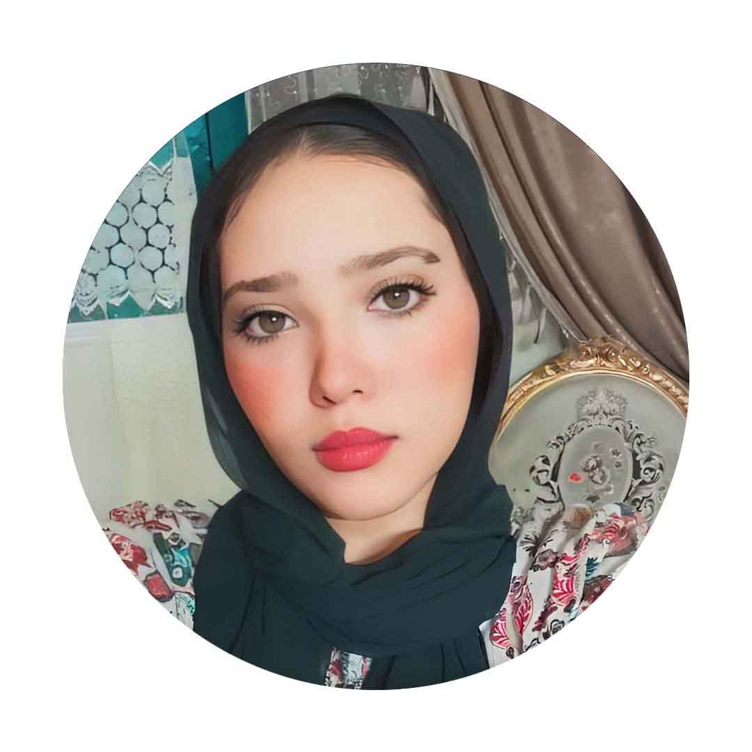 دينا عبد الله