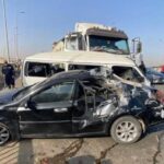 مصرع شخص نتيجة لحادث تصادم سيارتين في الطريق الصحراوي الشرقي بمحافظة سوهاج
