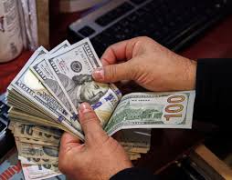 سعر الدولار في أول تعاملاته بعد العيد سعر الدولار في أول تعاملاته بعد العيد