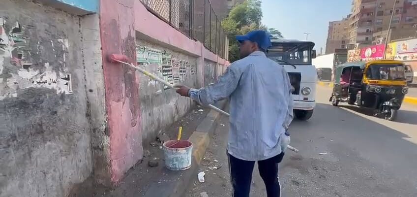شاهد بالصور.. إعادة طلاء جدران المدارس بناءً على طلب موجه من النائب طارق الطويل شاهد بالصور.. إعادة طلاء جدران المدارس بناءً على طلب موجه من النائب طارق الطويل