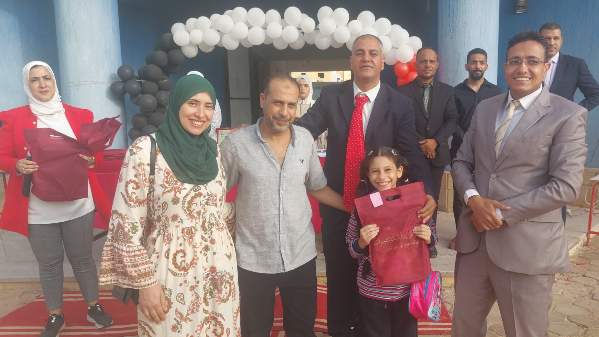 مدرسة اللواء ناجي شهود التجريبية للغات.. نموذج للتميز والتطوير