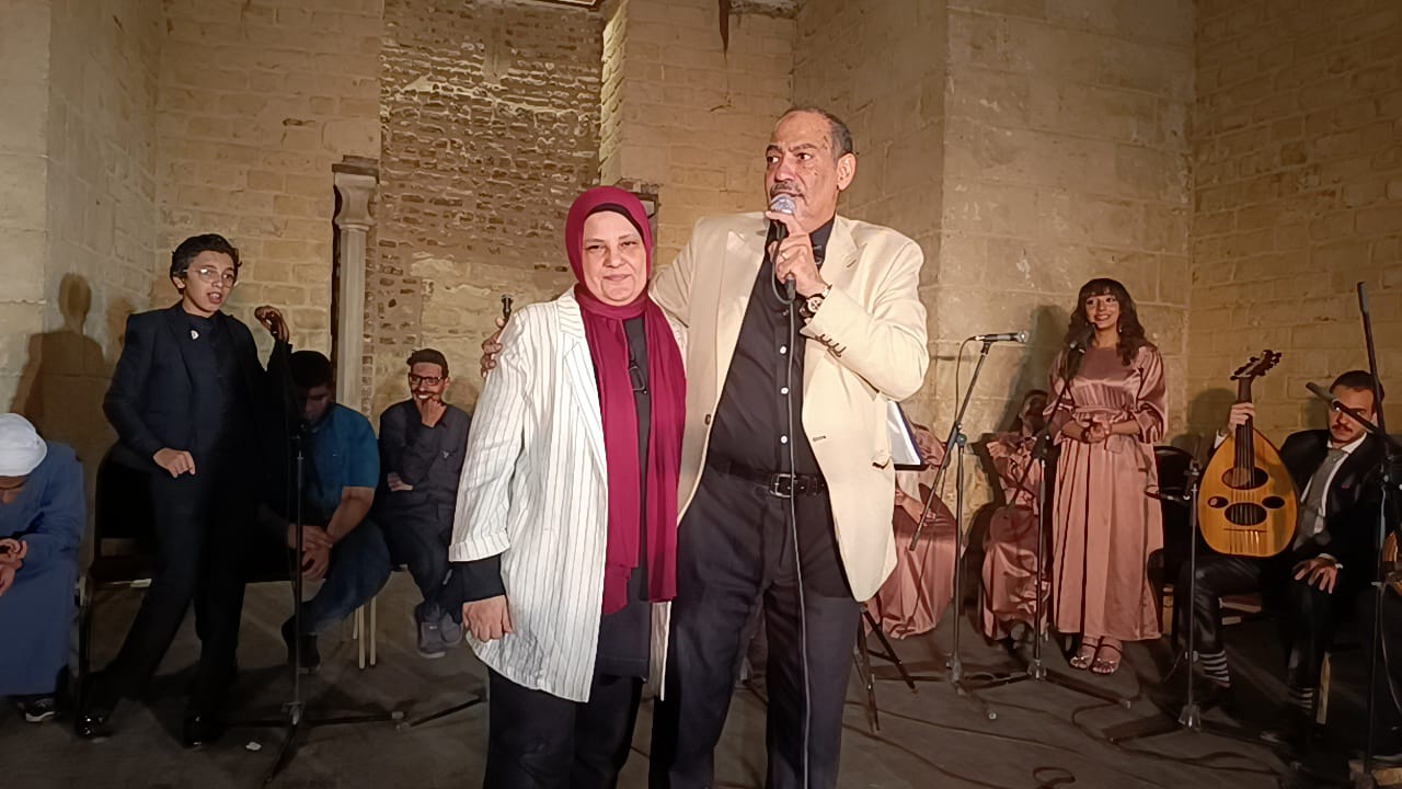 تألق وإبداع فرقة نور الحياة في احتفال بقصر الأمير بشتاك تألق وإبداع فرقة نور الحياة في احتفال بقصر الأمير بشتاك