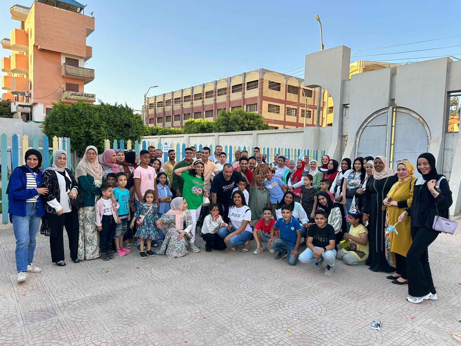 شخصيات مشرفة