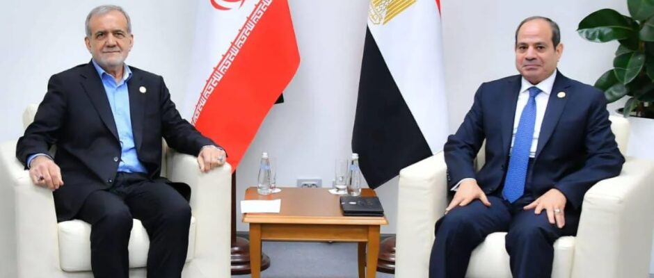 الرئيس يعرب عن قلق مصر إزاء تصاعد التوتر في المنطقة 