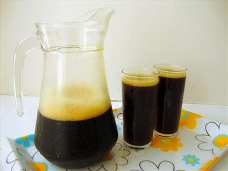 العرقسوس: “ملك السفرة الرمضانية” .. خلفية تاريخية وتطورات في تناوله