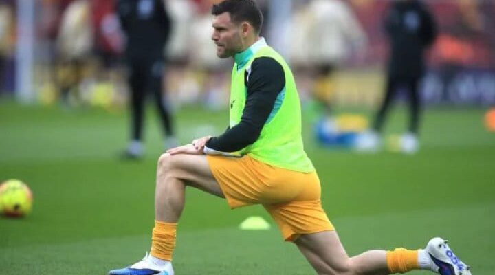 جيمس ميلنر يكتب التاريخ في البريميرليغ.. رقم قياسي جديد باسم المخضرم الإنجليزي